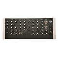 PPG 1002 Mk2 analoge synthesizer in klassieke consolebehuizing
