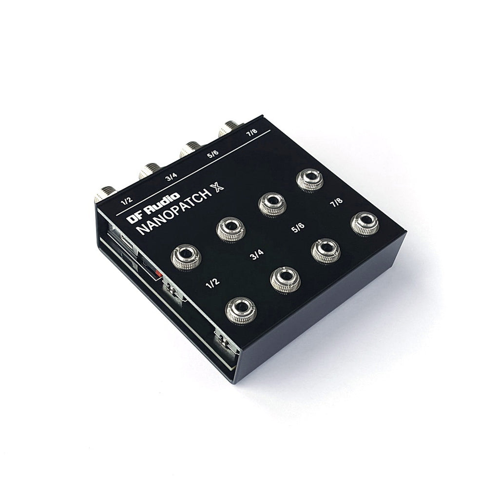 DF Audio Nanopatch X patchbay, schuin aanzicht