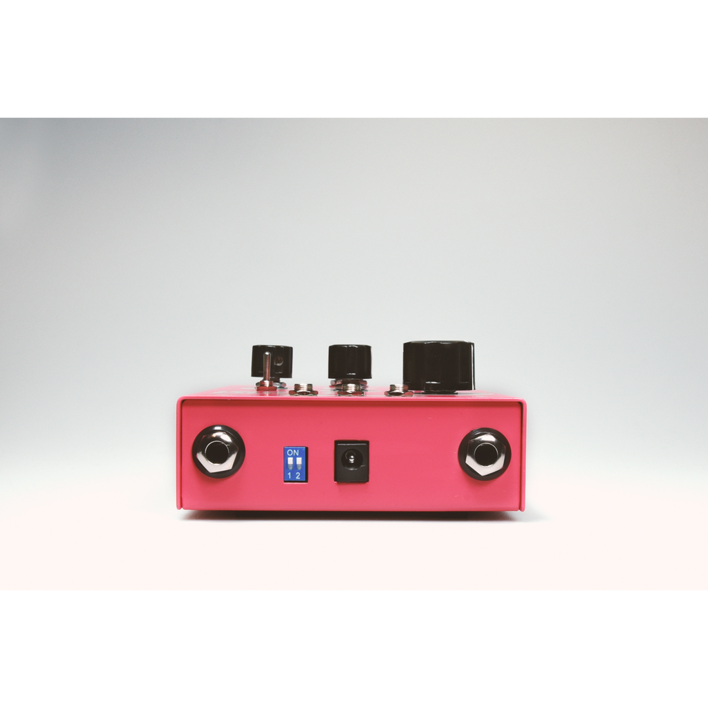 Dreadbox Komorebi pedaal, achterpaneel