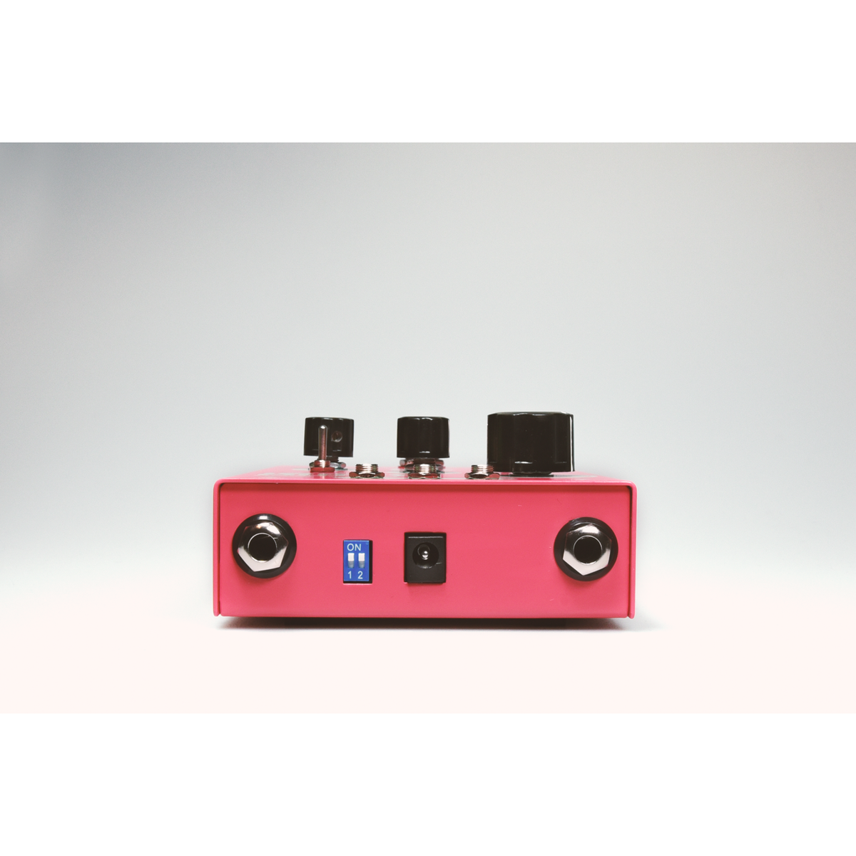 Dreadbox Komorebi pedaal, achterpaneel
