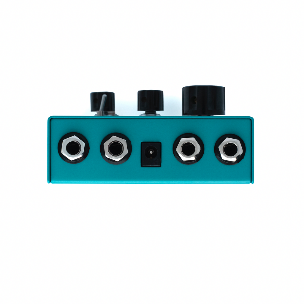 Dreadbox Raindrops pedaal, achterpaneel